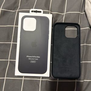 Apple iPhone 14 Pro Max silicone case - Midnight (black)